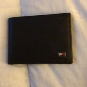 Tommy wallet